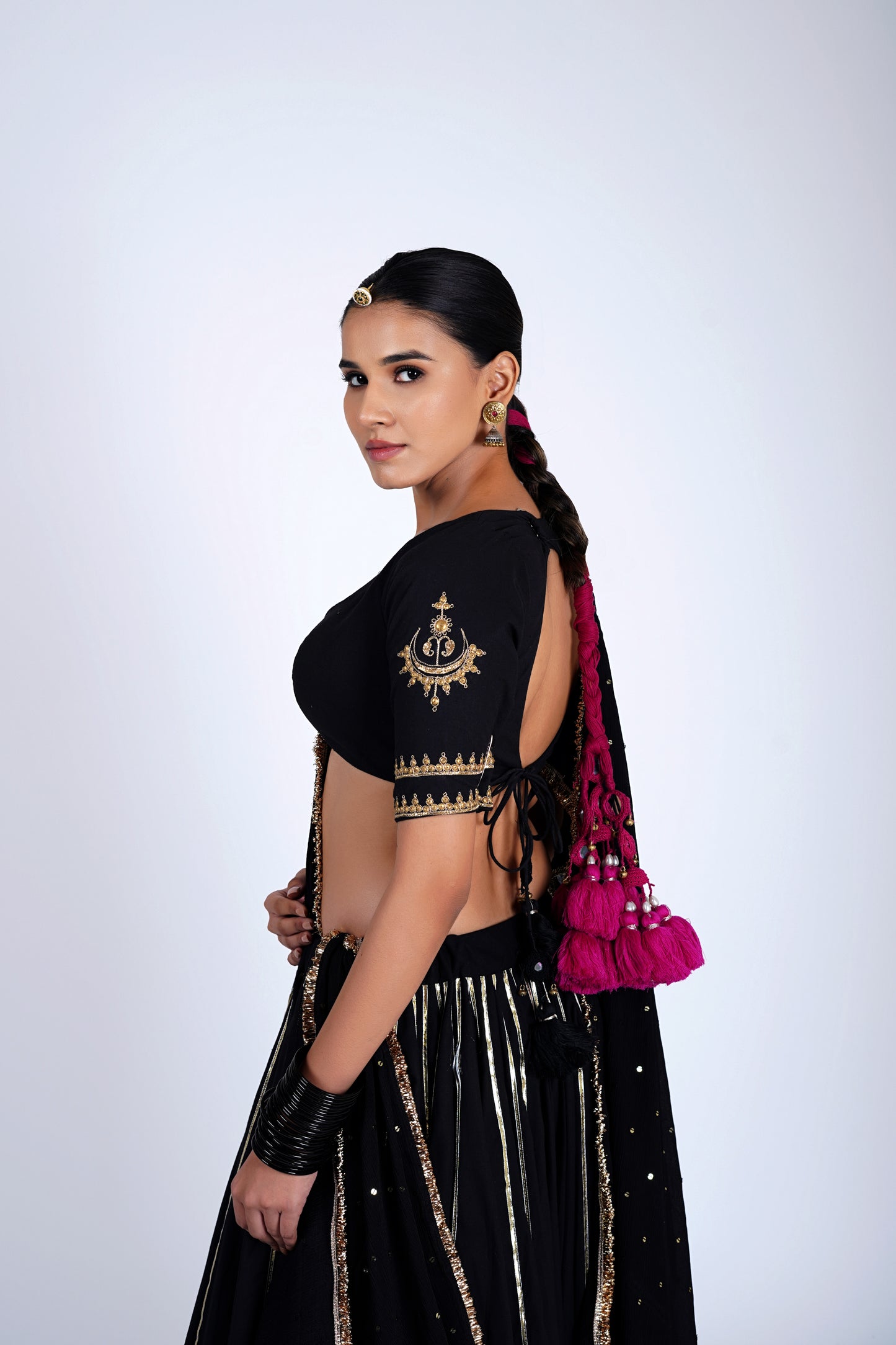 Raatrani Black Saanjh Lehenga Set