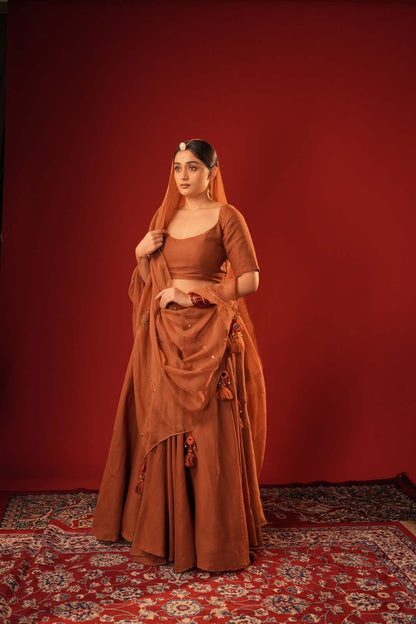Gulnaar Bhura Lehenga Set