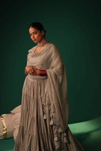Mitti Mehka Lehenga Set