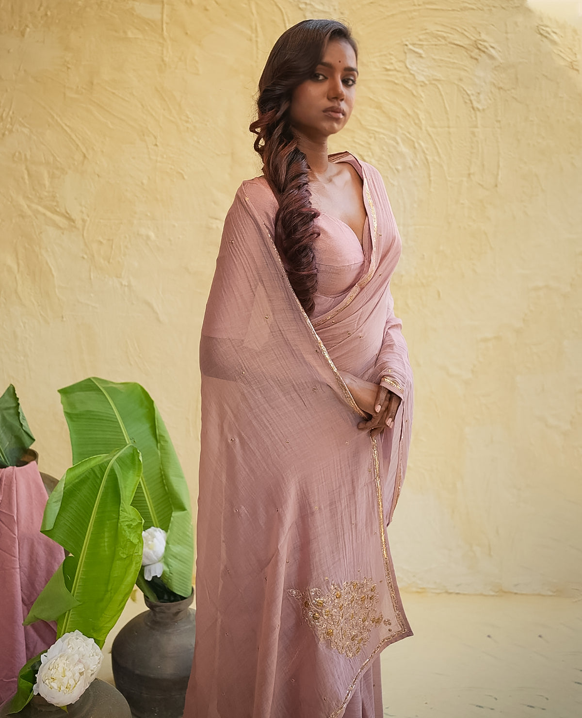 Dusty Rose Chanderi Saree with Gold Zari Border & Embroidered Pallu